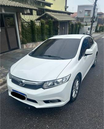 HONDA CIVIC 1.8 LXS 16V FLEX 4P AUTOMÁTICO
